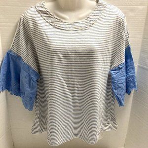 NWT Gilli Striped knit Blouse Top Pullover Floral Embroidered Accents Blue M